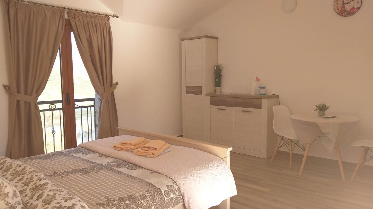 Village House - Novak Rijecani Rijeka Crnojevića Exteriér fotografie
